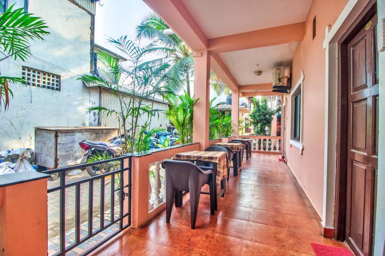 Stanleys Guest House Baga Ngoại thất bức ảnh
