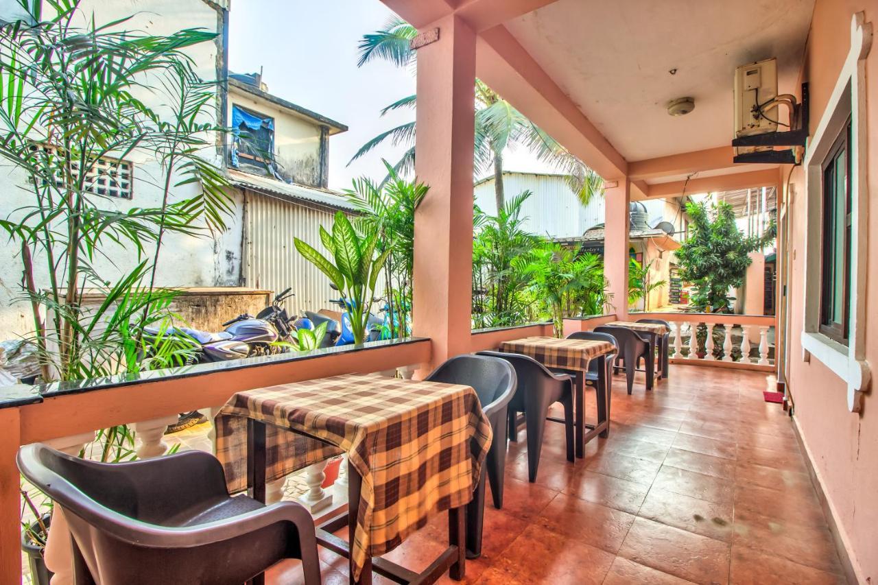 Stanleys Guest House Baga Ngoại thất bức ảnh