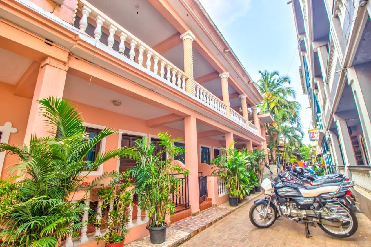 Stanleys Guest House Baga Ngoại thất bức ảnh