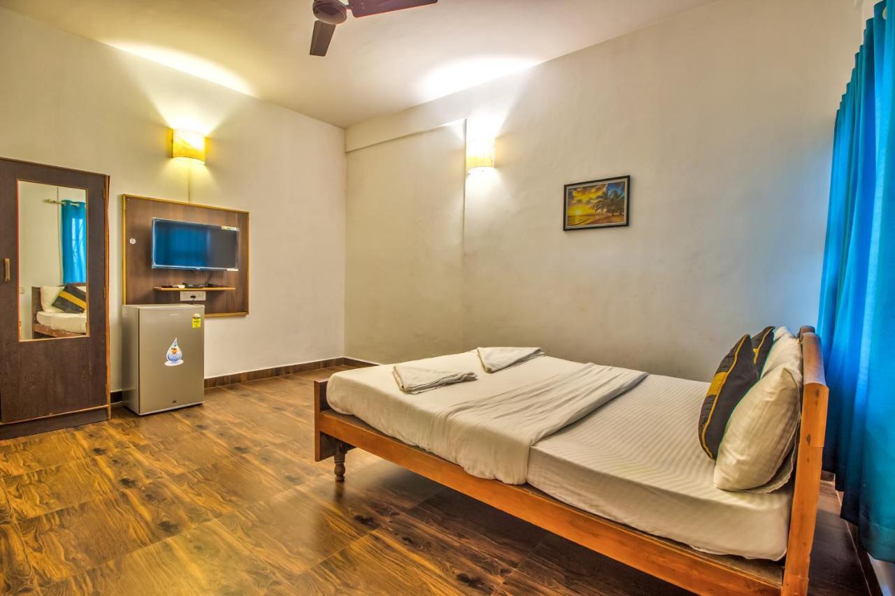 Stanleys Guest House Baga Ngoại thất bức ảnh